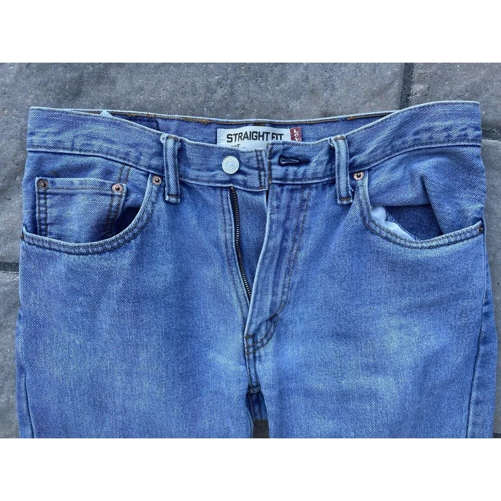 Levi's 505 Men's Regular Straight Fit Jeans, Medium Wash Blue Denim , Size 30-32